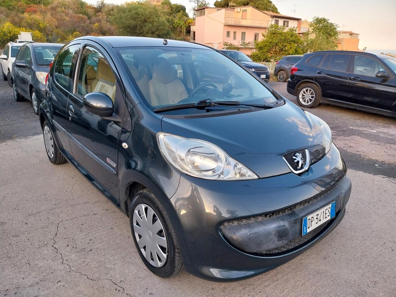 PEUGEOT 107 1.0 BENZINA 2008 120.000 KM
