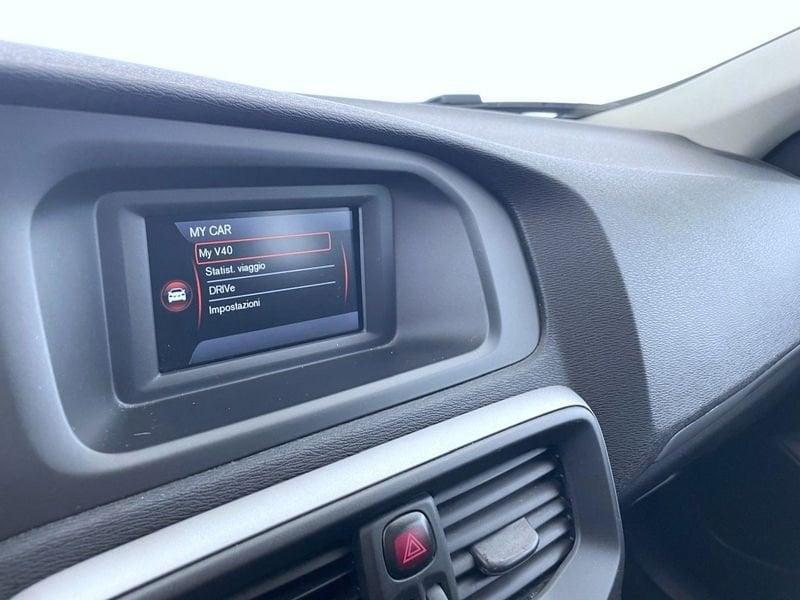 Volvo V40 V40 D2 1.6 Kinetic ** OFFERTA RISERVATA SOLO PER OPERATORI DEL SETTORE **