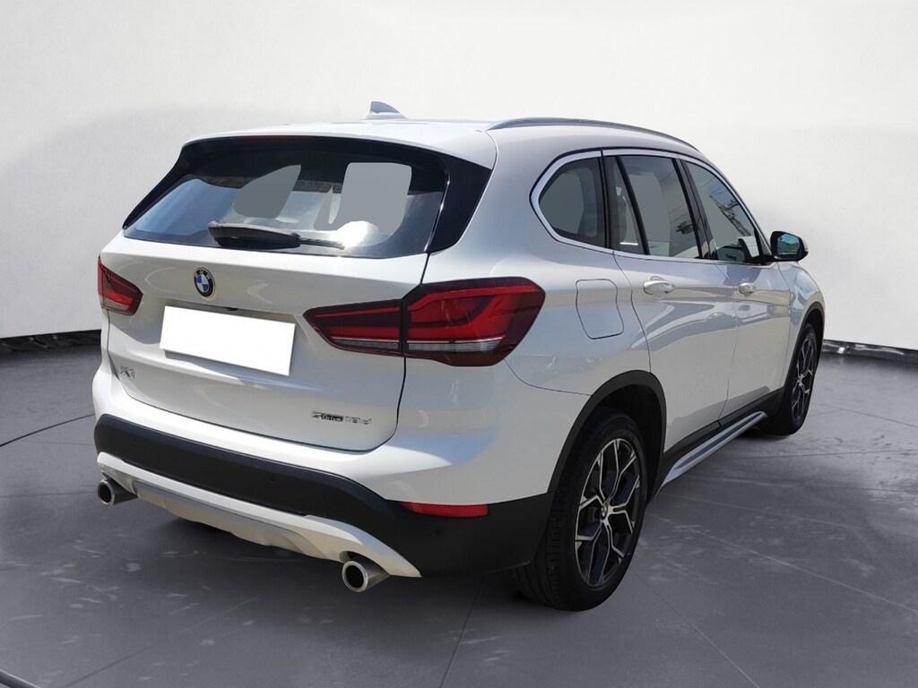 BMW X1 18 d xLine sDrive Steptronic