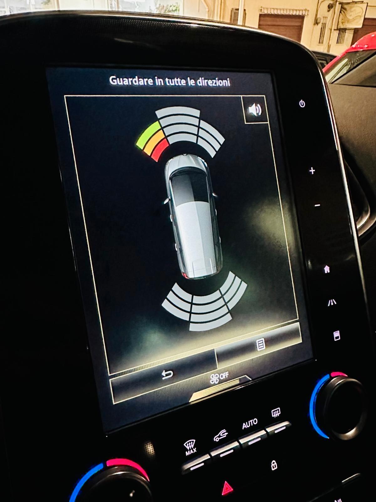 Renault Grand Scenic dCi 110 CV EDC Energy Intens BOSE Edition