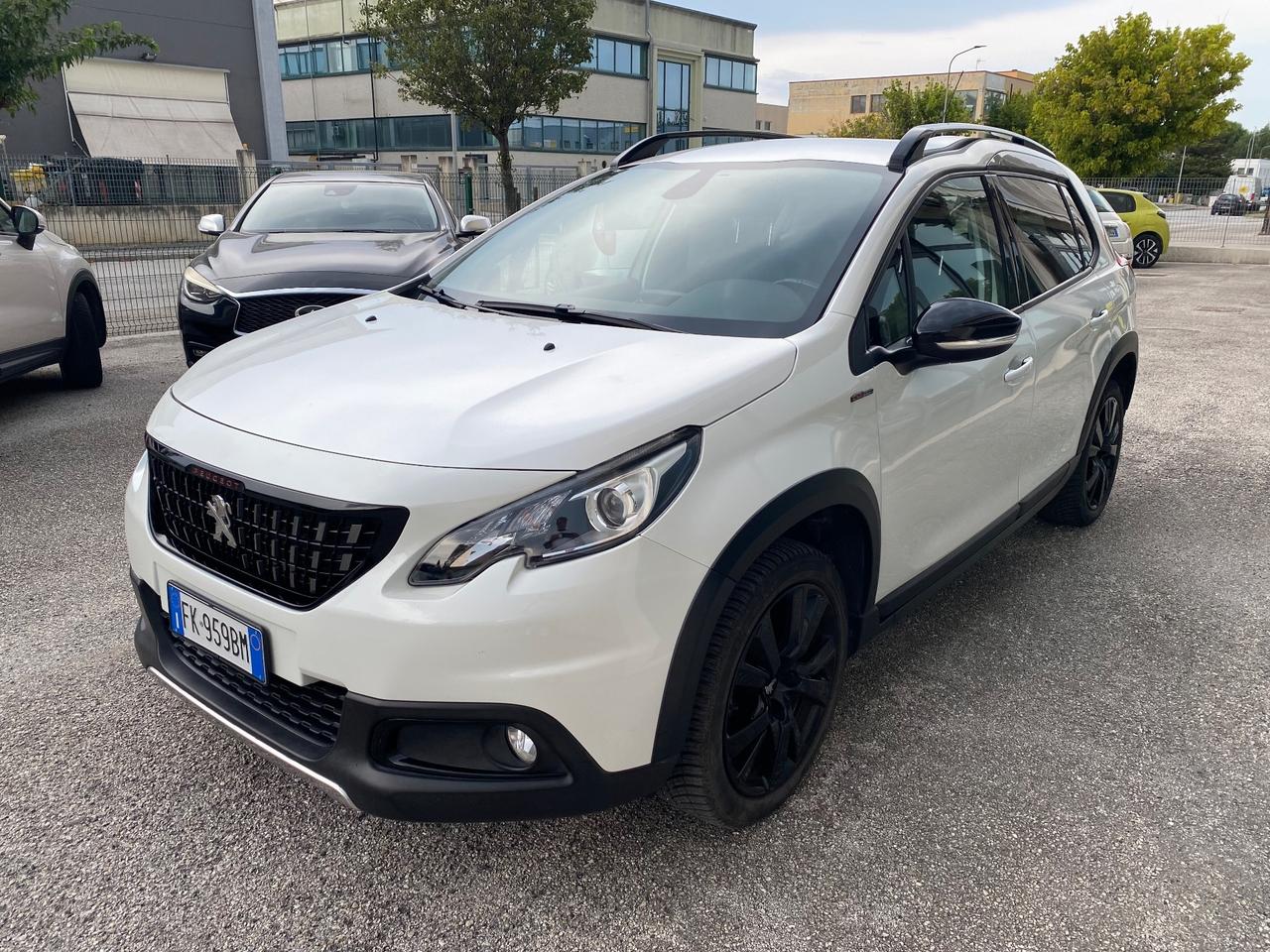 Peugeot 2008 BlueHDi 100 GT Line - 2017