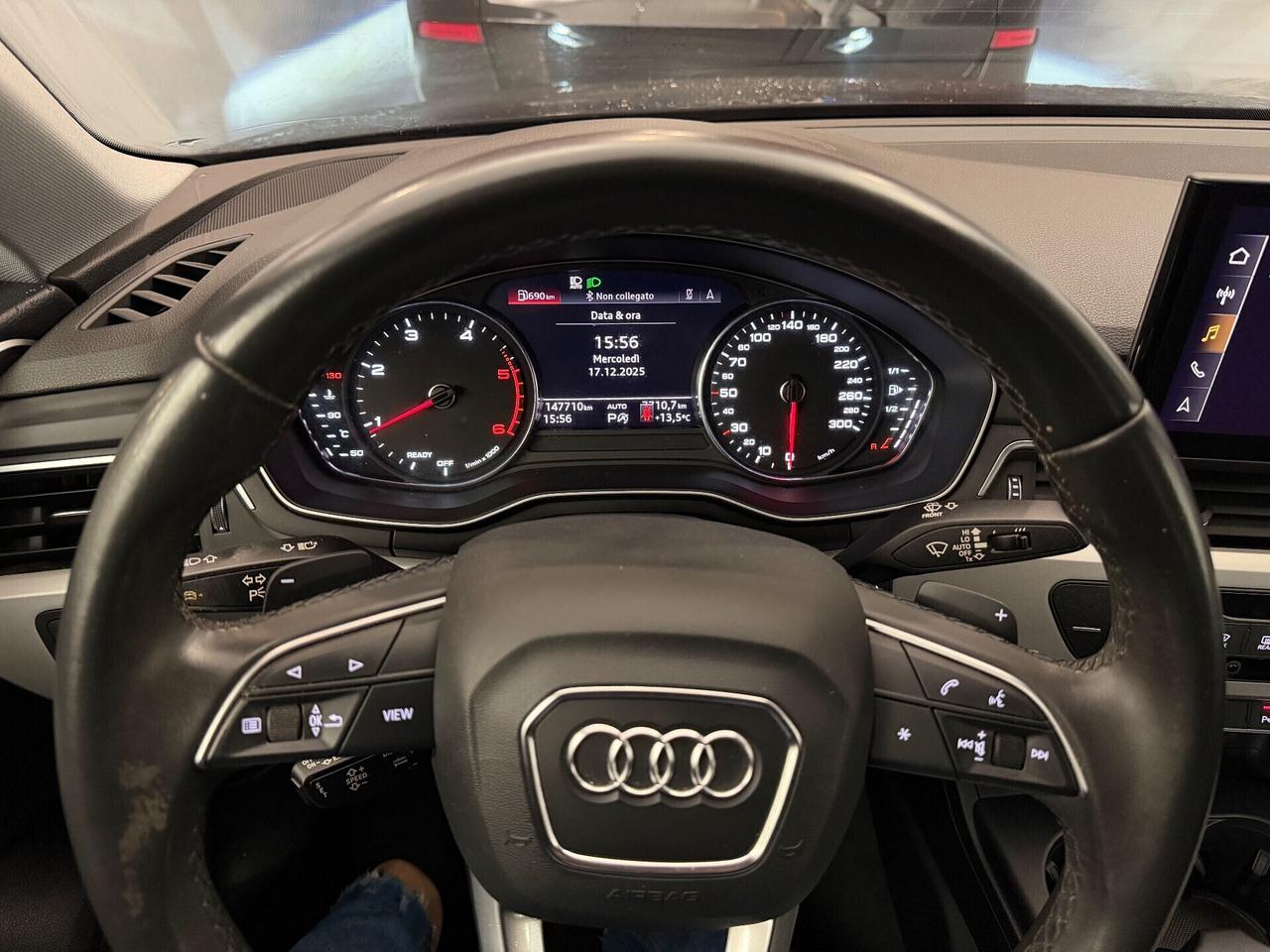 Audi A4 30 TDI/136 CV S tronic S line edition