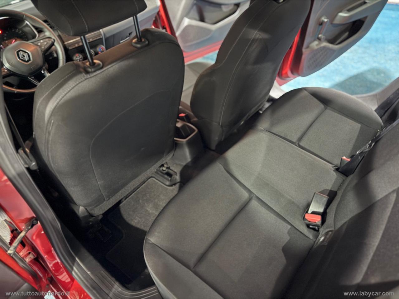 RENAULT Clio dCi 8V 90CV 5p. Moschino Life