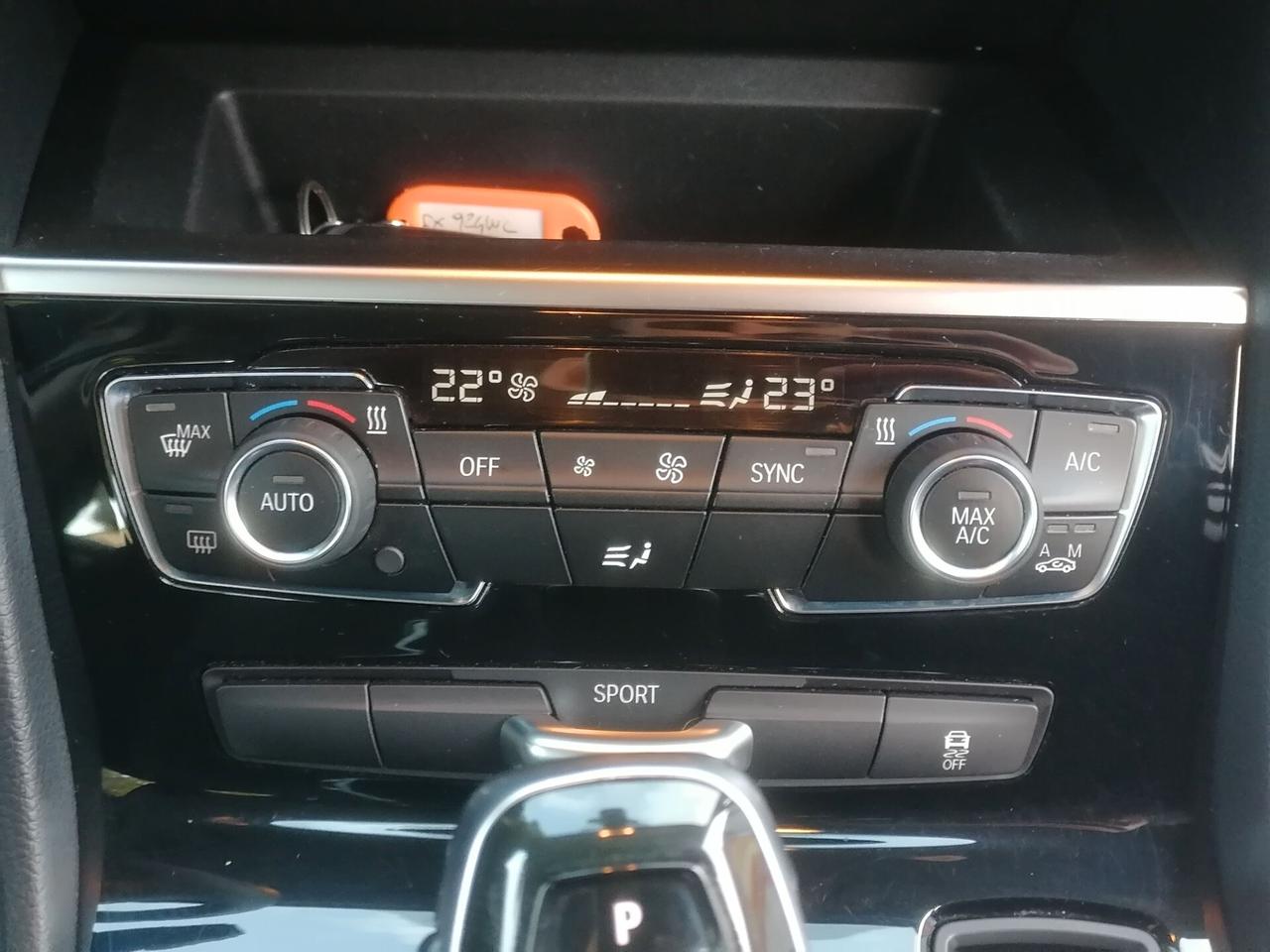 Bmw 216d Active Tourer Luxury *NAVI - 2016