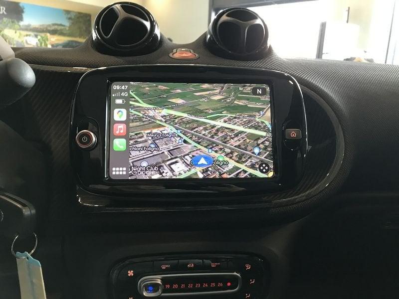 smart fortwo EQ cabrio suitegrey Caricatore da (22kW) Fari Ful Led