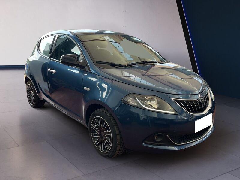 Lancia Ypsilon III 2021 1.0 firefly hybrid Gold s&s 70cv