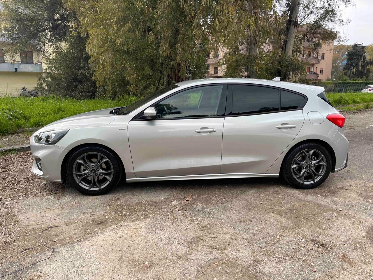 Ford Focus 1.0 EcoBoost Hybrid 125 CV 5p. ST-Line NEOPATENTATI