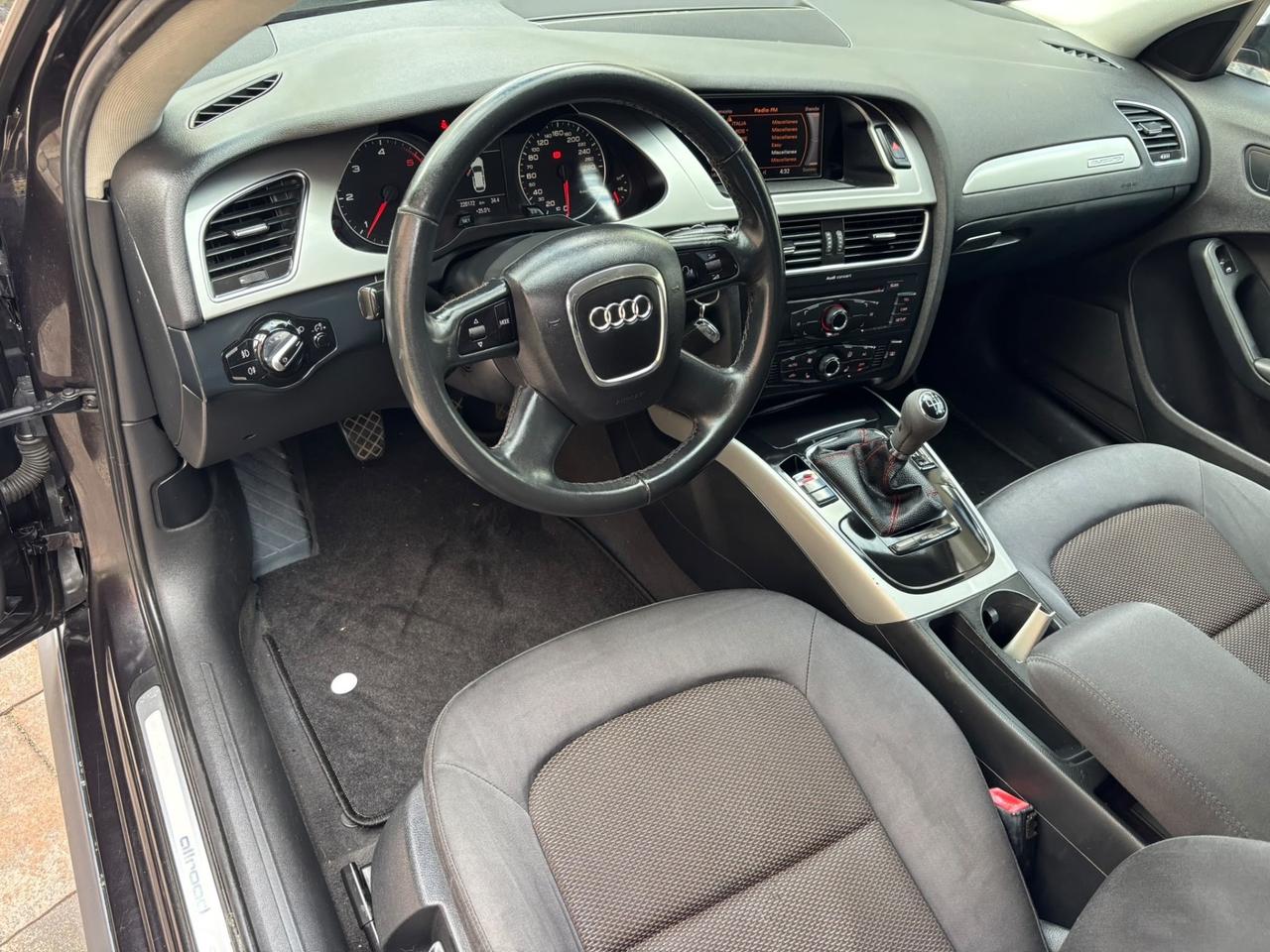 Audi A4 allroad 2.0 TDI .gasolio & GPL .4x4 2011