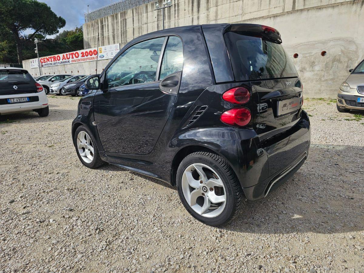SMART - Fortwo - 1000 52 kW MHD coupé pulse
