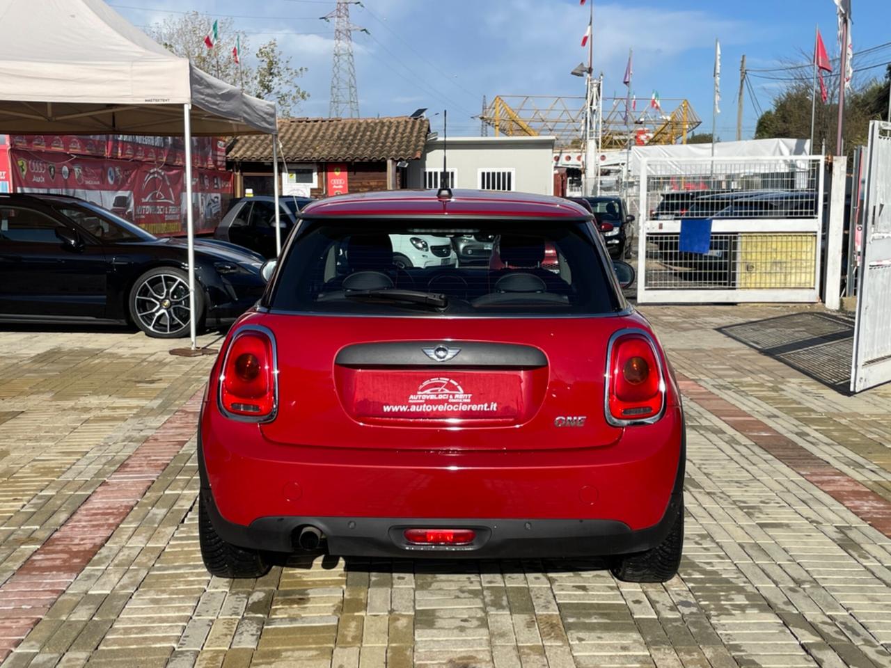 Mini One idonea anche per neopatentati