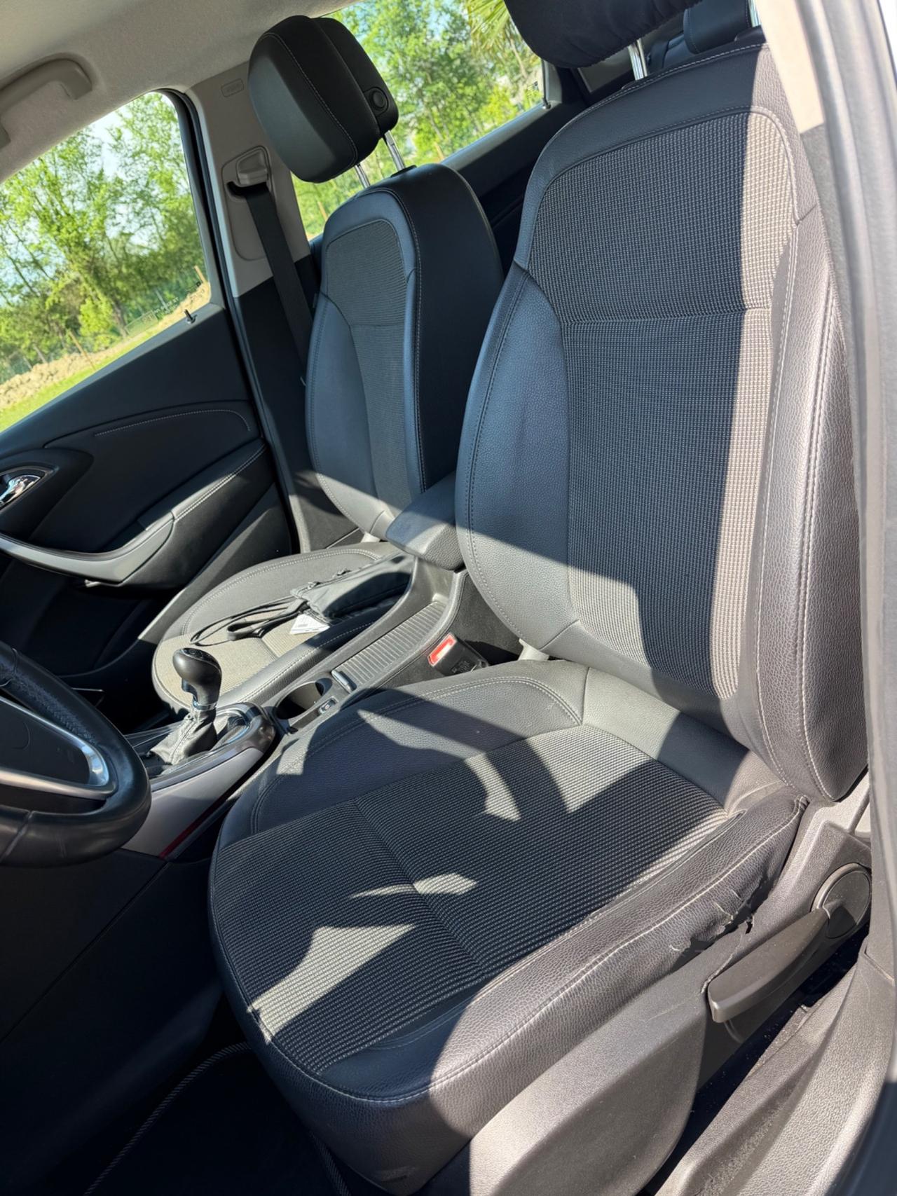 Opel Astra 1.3 CDTI 95CV S&S 5 porte Cosmo