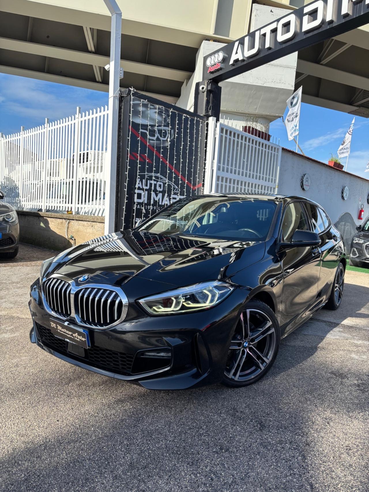 Bmw 118 118d 5p. Msport