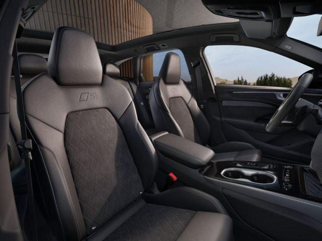 AUDI A6 Avant 40 2.0 TDI quattro ultra S tronic S line edi