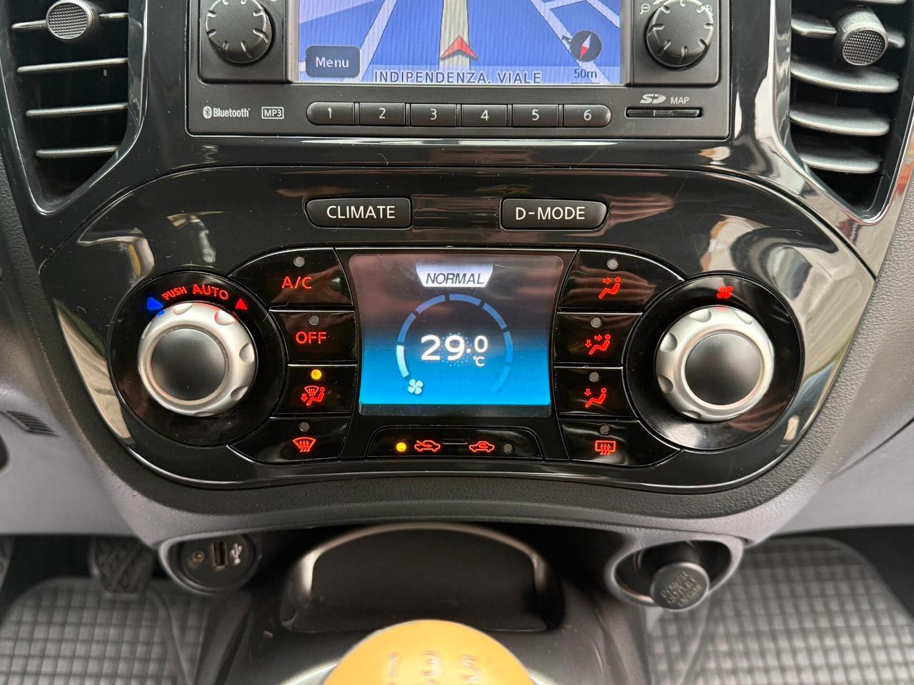 Nissan Juke 1.6 Tekna NAVI RETROCAMERA - 2011