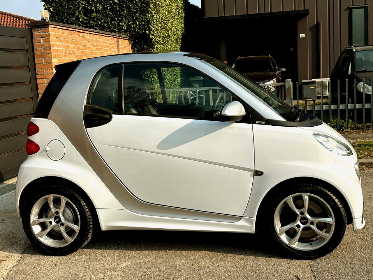 SMART FORTWO 1.0 benz-129.000km-Garanzia-2013