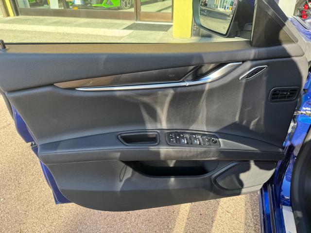 MASERATI Ghibli 330 CV MHEV GT