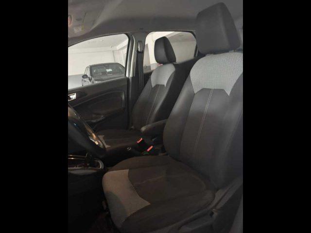 FORD EcoSport - 1.5 TDCi 95 CV Titanium