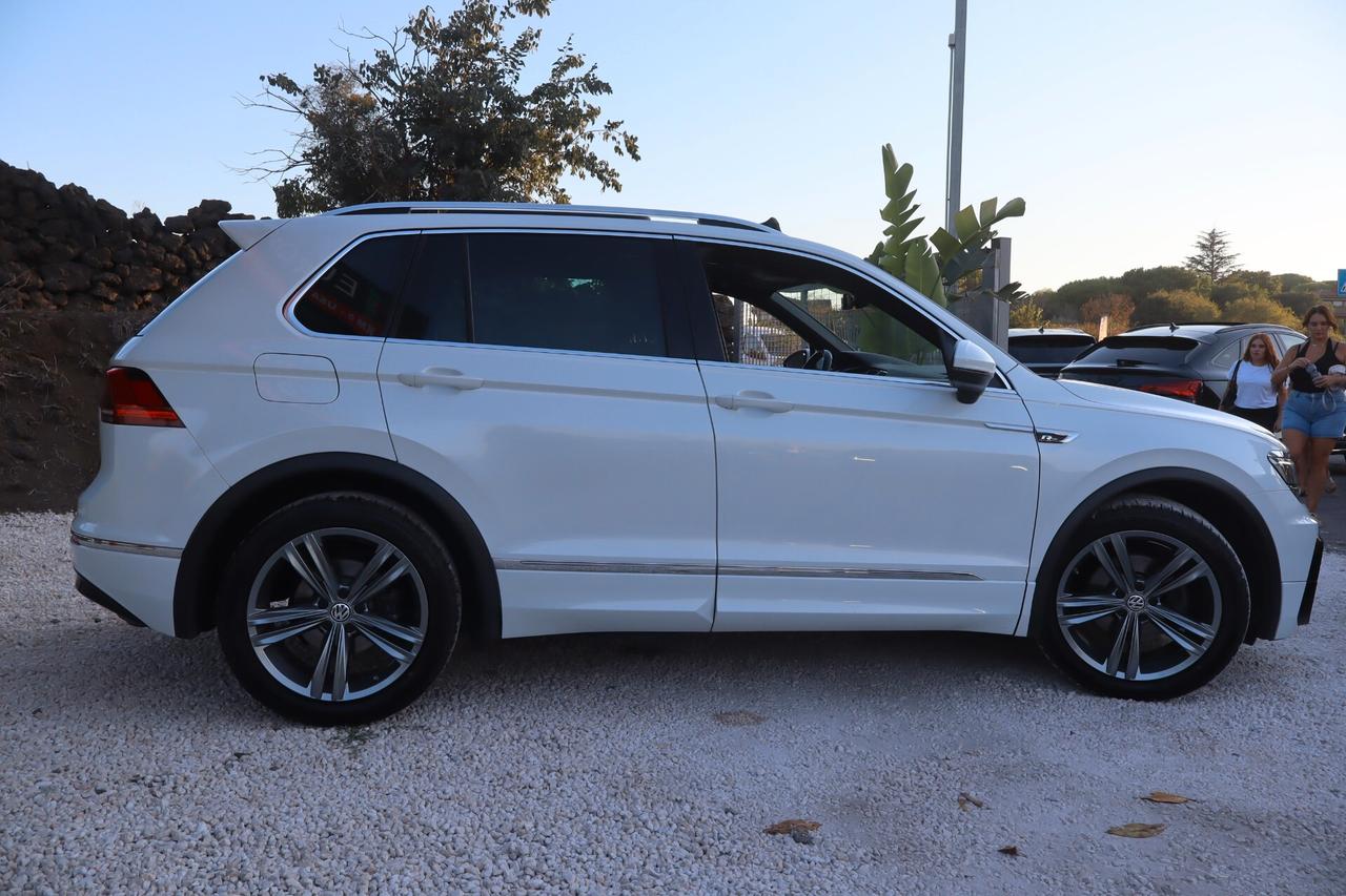 Volkswagen Tiguan 2.0 BiTDI SCR DSG 4MOTION Advanced R-Line BMT
