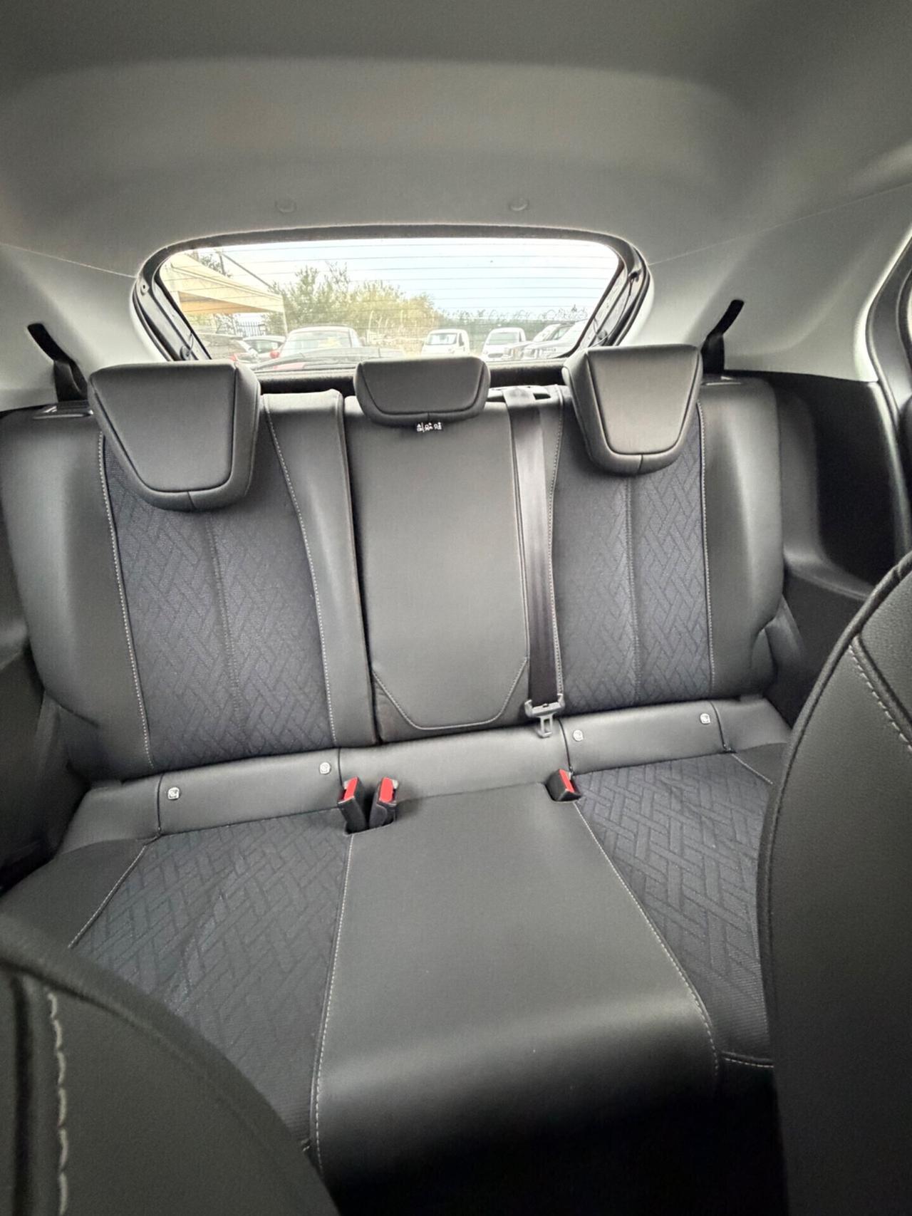 Opel Corsa 1.2 100 CV Elegance