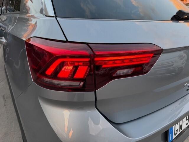 Volkswagen T-Roc 2.0 TDI 150 CV DSG R-Line