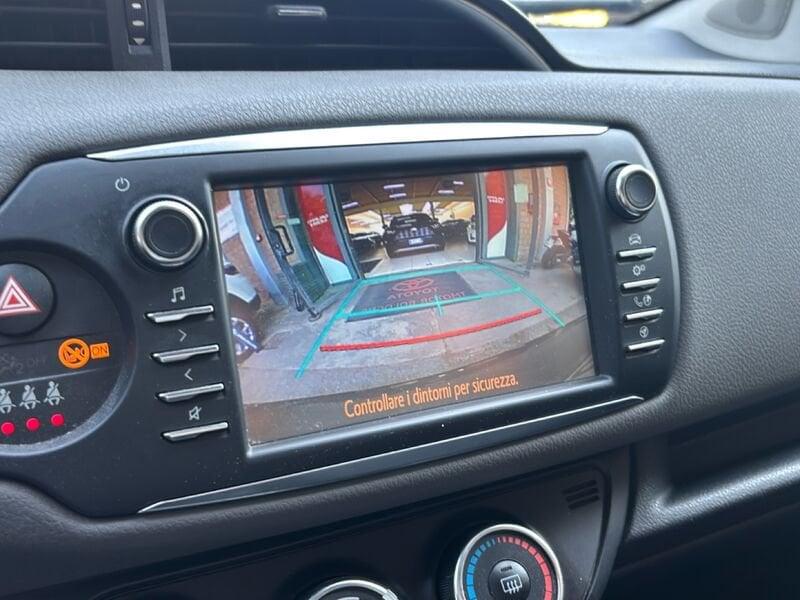 Toyota Yaris 1.0 Lounge