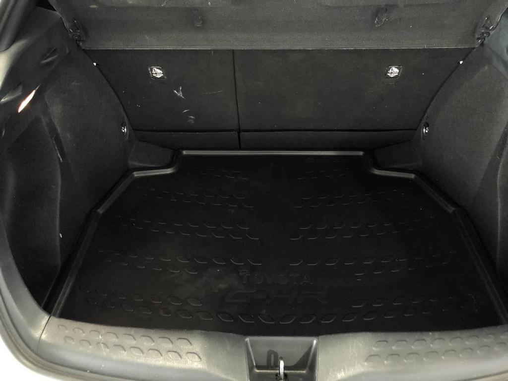 Toyota C-HR 1.8 Hybrid Active E-CVT