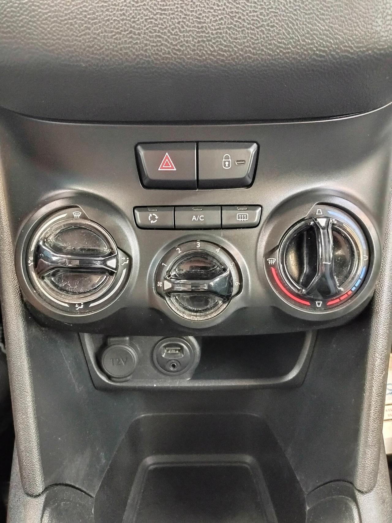 Peugeot 208 1.2 VTi 82 CV 5 porte Allure
