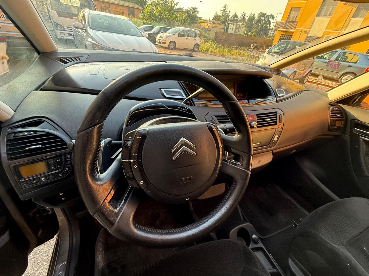 Citroen C4 1.6 HDi 110CV FAP Exclusive