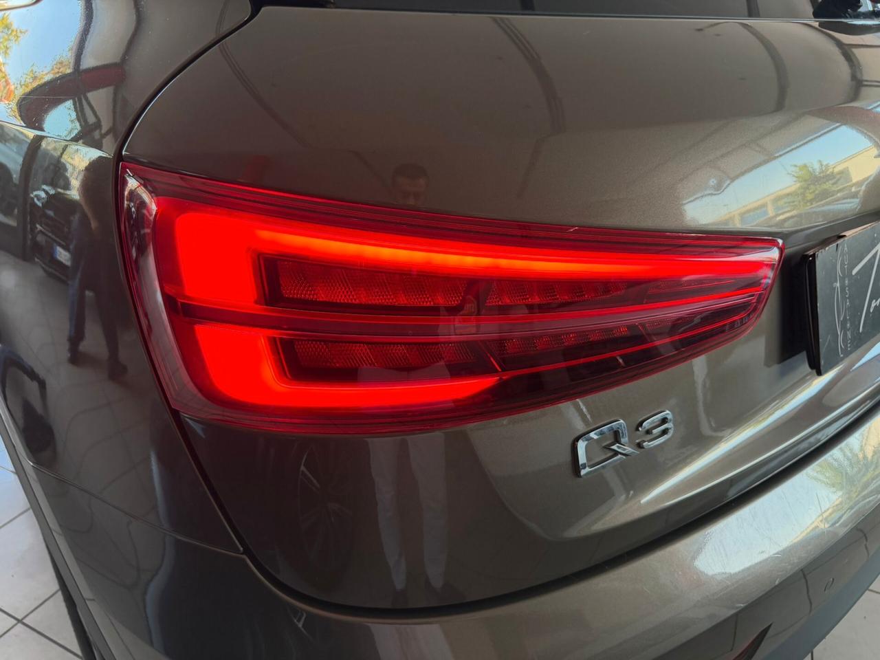 Audi Q3 2.0 TDI 150 CV 111.000 KM