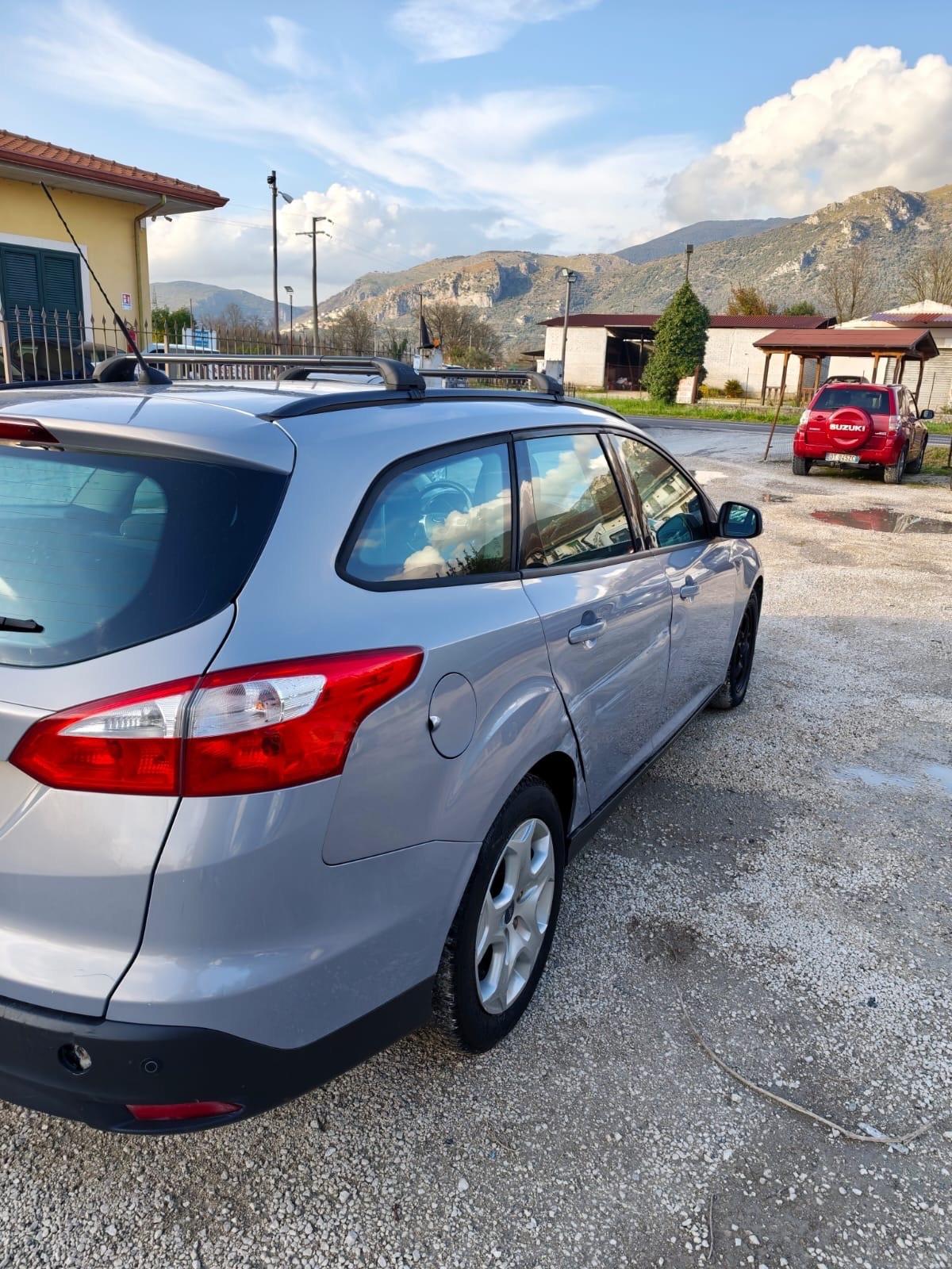Ford Focus 1.6 TDCi 95 CV SW motore revisionato un anno fa