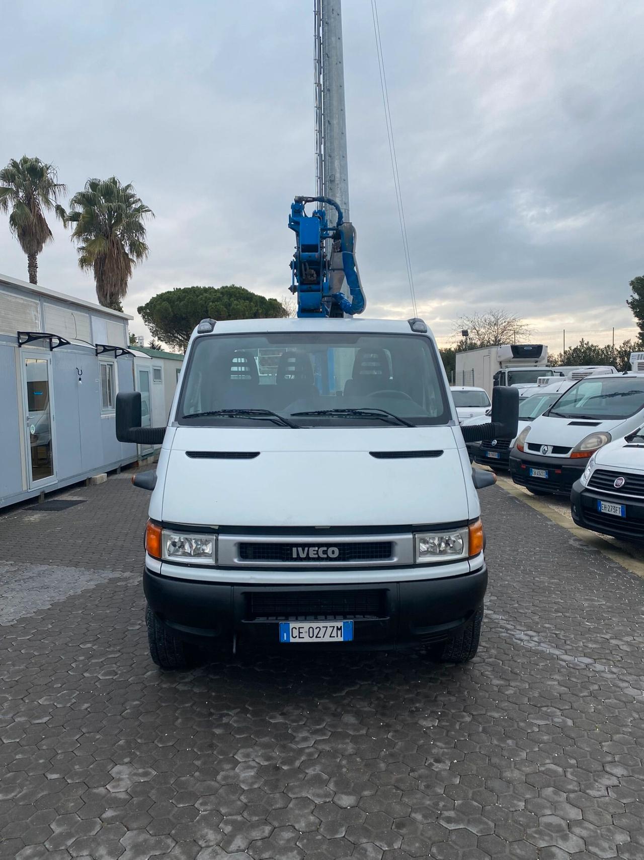 Iveco Daily 60 C15 con cestello piattaforma CMC PL 21 J2