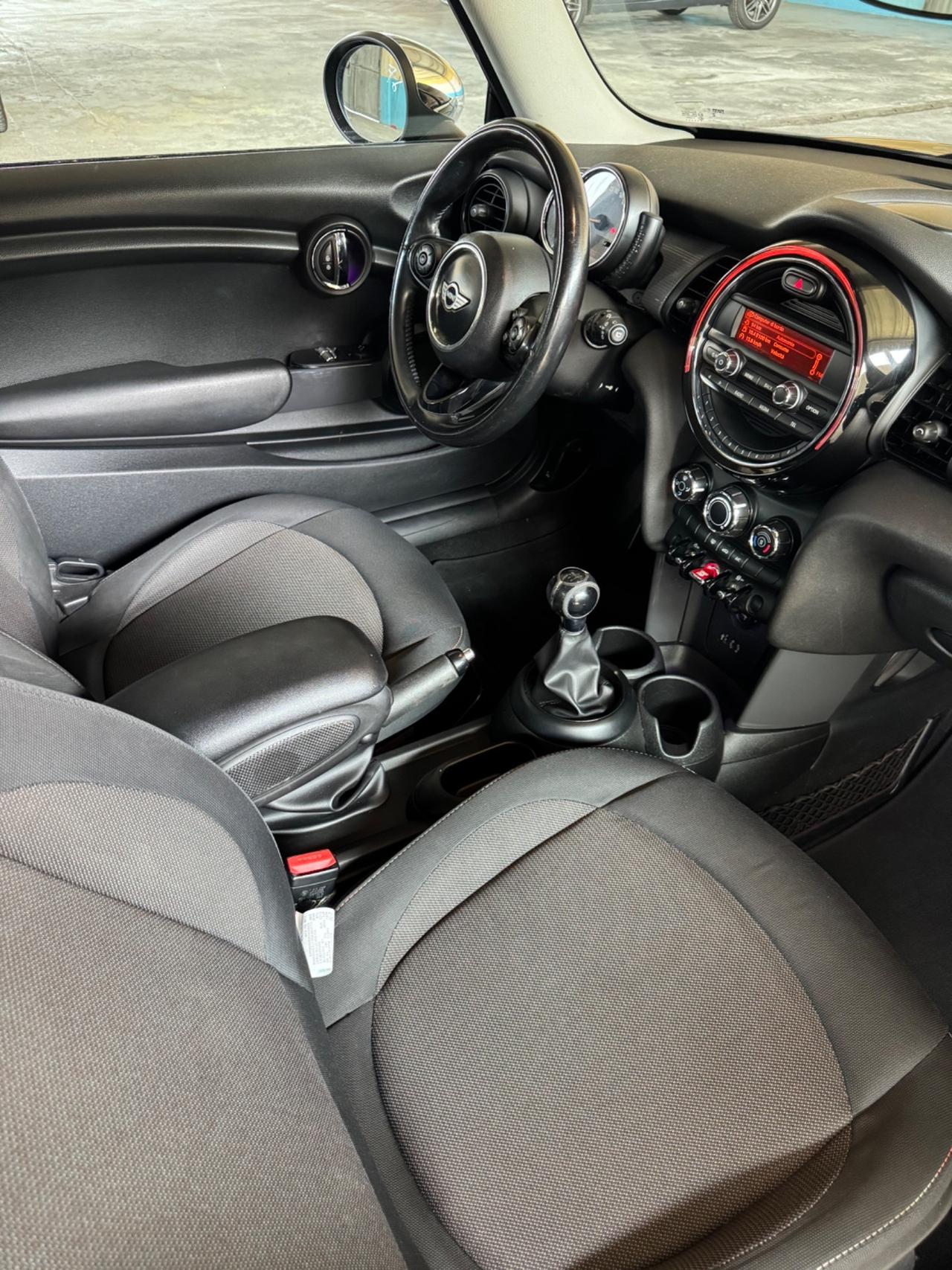 Mini Mini 1.5 Cooper 5 porte
