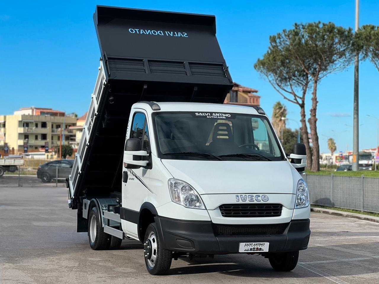 IVECO DAILY 35C11 RIBALTABILE TRILATERALE NUOVO EURO 5B