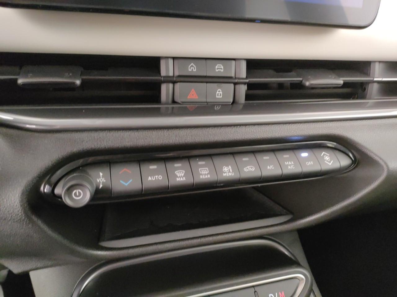 FIAT 600 1.2 hybrid La Prima 110cv auto