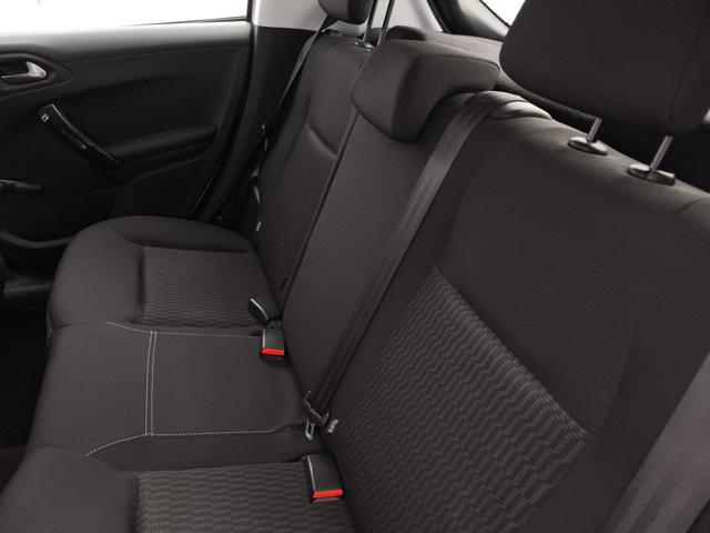 PEUGEOT 208 1.2 puretech Active s&s 82cv 5p neopatentati