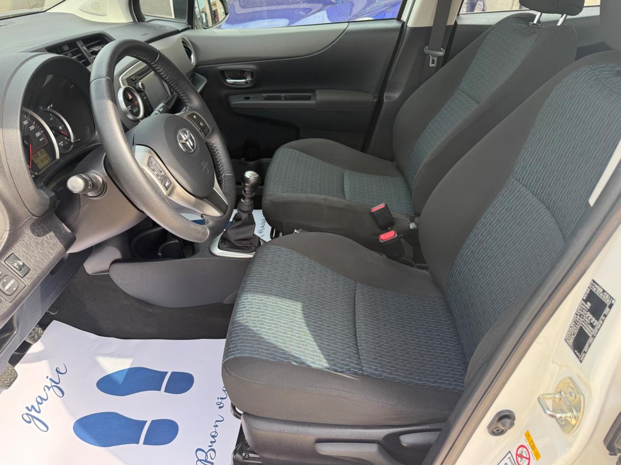 Toyota Yaris 1.3 5 porte Lounge