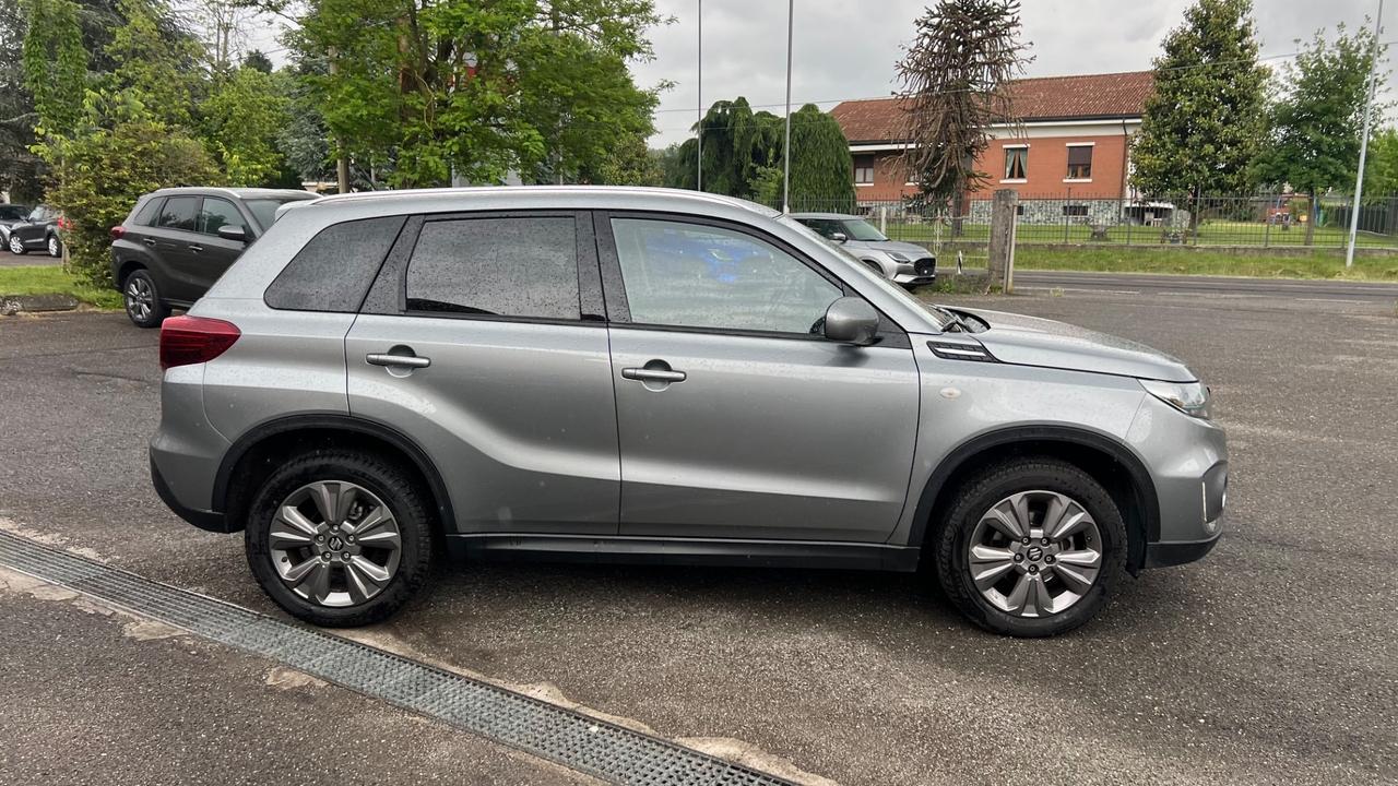 Suzuki Vitara 1.4 Hybrid easy cool