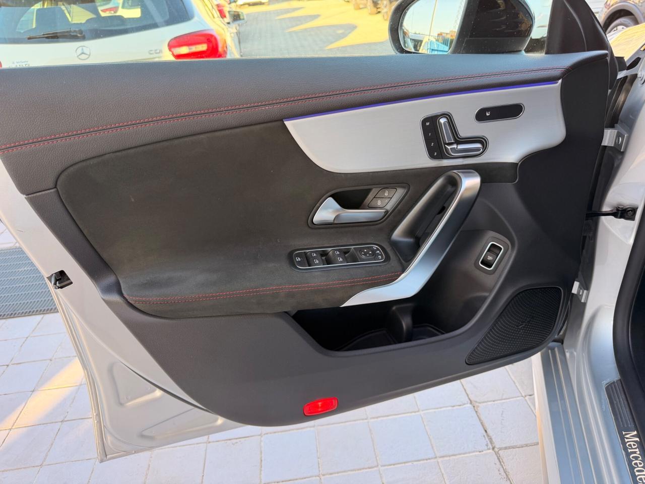 Mercedes-benz CLA 220 d Automatic AMG Line Premium Plus