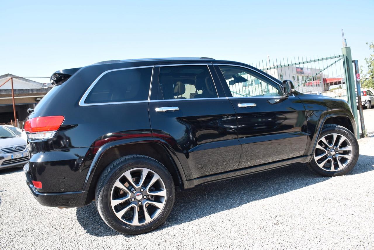 Jeep Grand Cherokee 3.0 V6 250CV MJT Overland TETTO 4X4 NAVI PELLE FULL