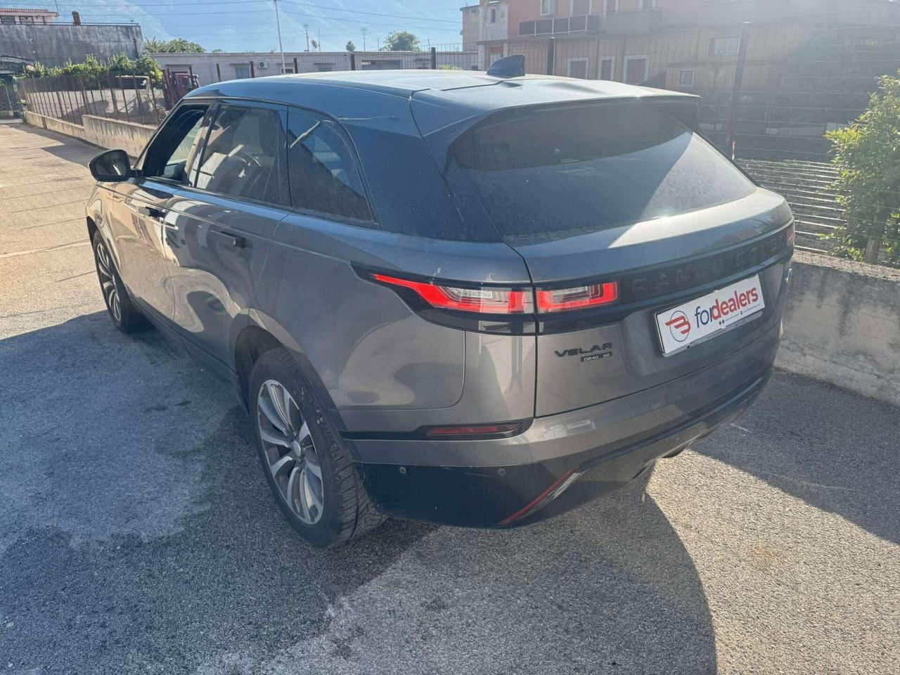 Land RR Velar 2.0 TD4 180 CV R-Dynamic SE-2018