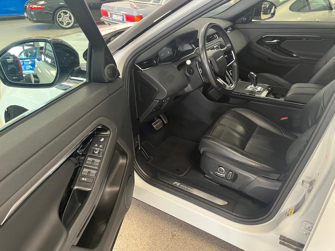 Land Rover Range Evoque 1.5 I3 PHEV 309CV AWD Auto R-Dynamic HSE