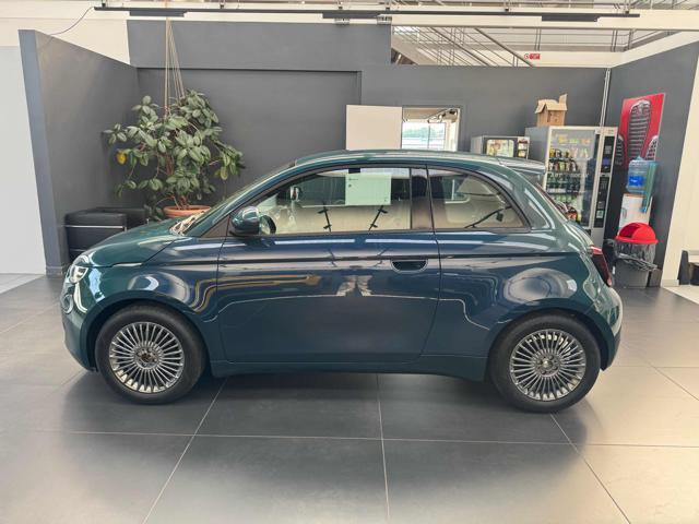 FIAT 500e Fiat La Nuova 500 Hatchback MY23 320 Berlina