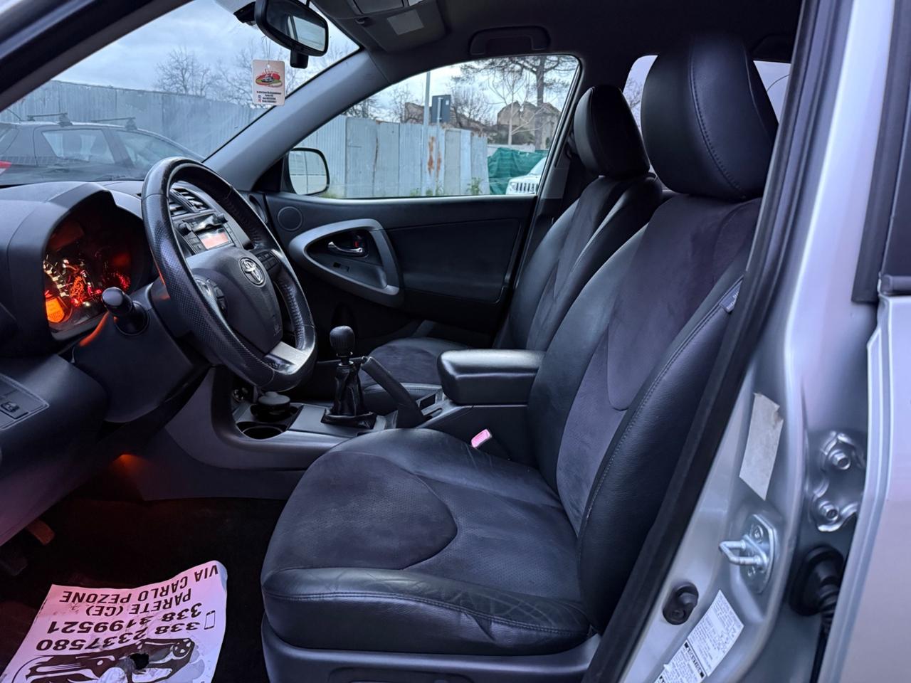 Toyota RAV 4 2.2 D-4D 150 CV DPF Exclusive