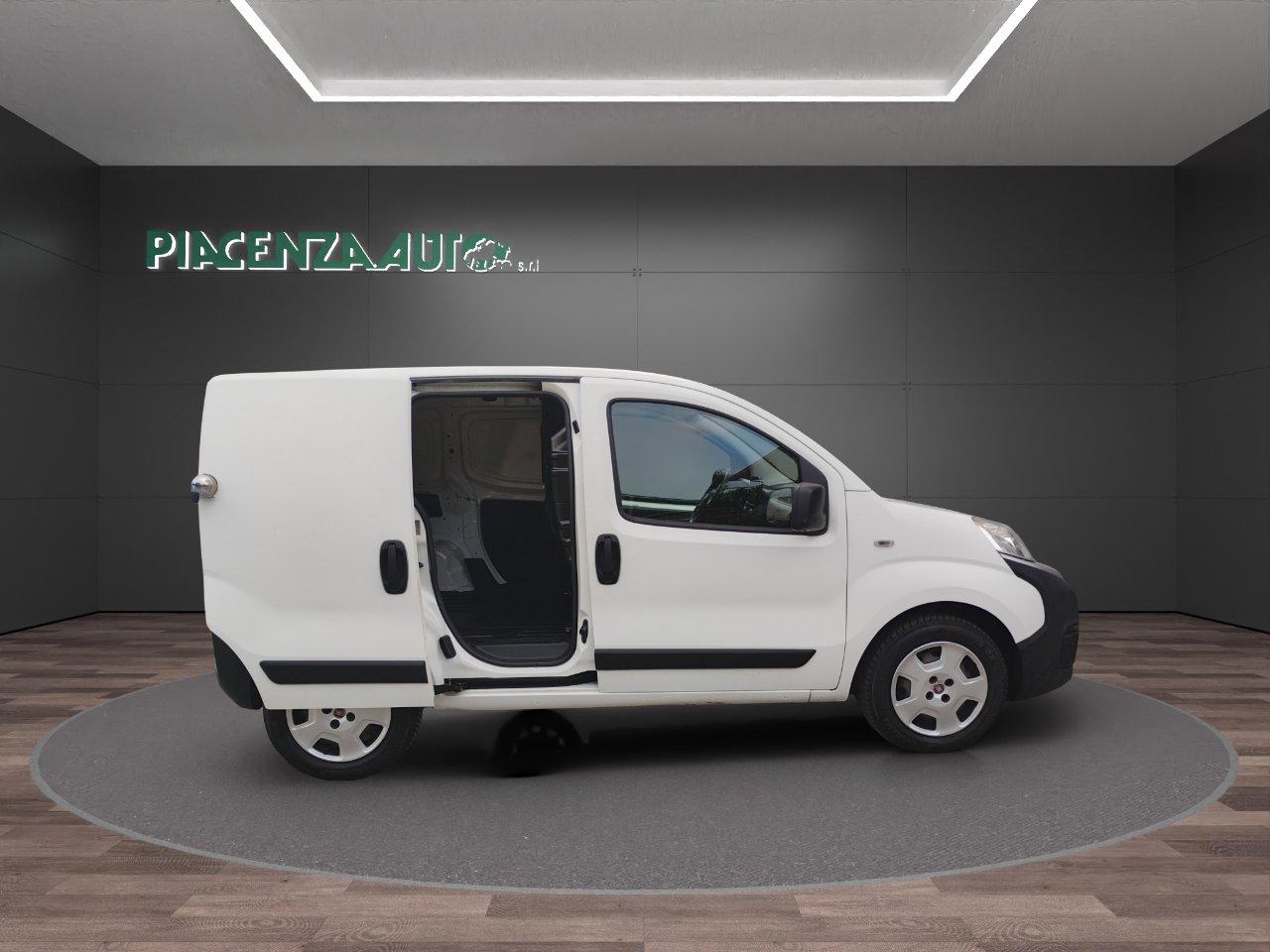FIAT Fiorino cargo 1.3 mjt 95cv ecojet SX E6d-temp