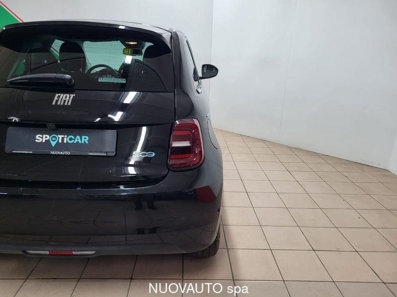 FIAT 500 Berlina 42 kWh 320