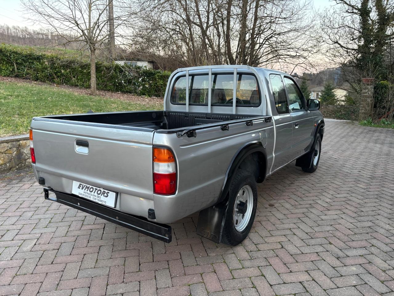 Mazda B 2500 2.5 diesel Stretch-Cab SDX Pup Clima