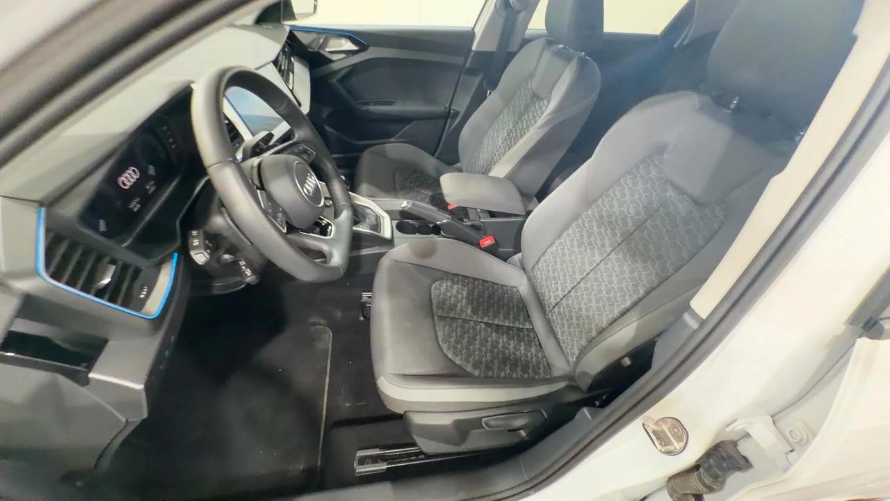 Audi A1 SPB 30 TFSI S tronic line edition