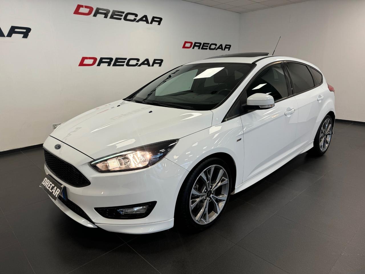 Ford Focus 1.0 EcoBoost 125 CV ST Line TETTO PACK SPORT