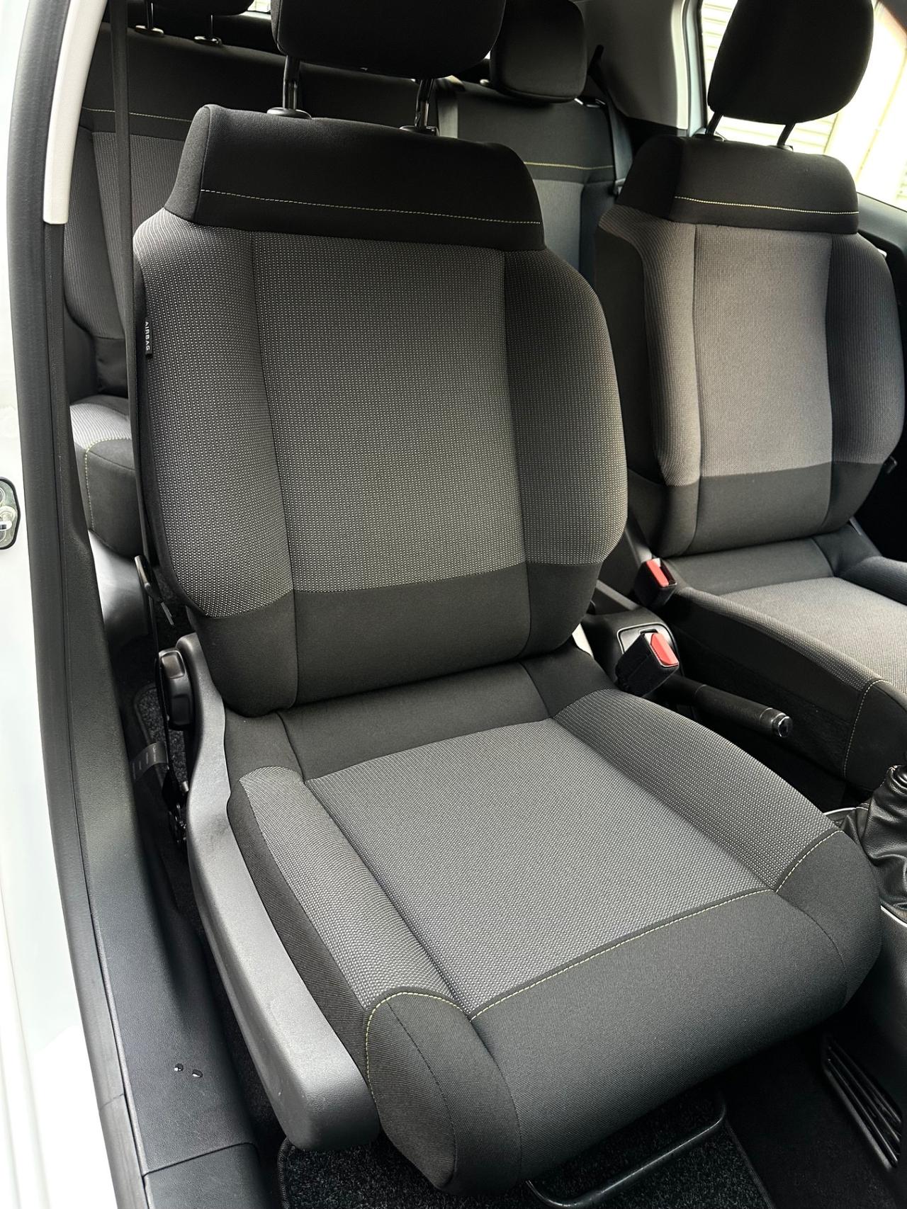 Citroen C3 BlueHDi 100cv S&S Shine - N1 4 POSTI
