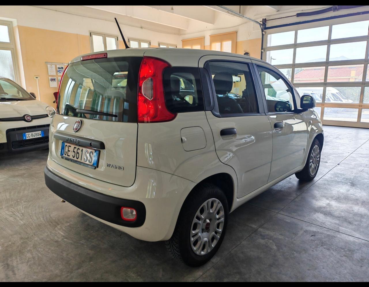 Fiat Panda 1.0 hybrid AUTOCARRO N1 4 POSTI van uniprop